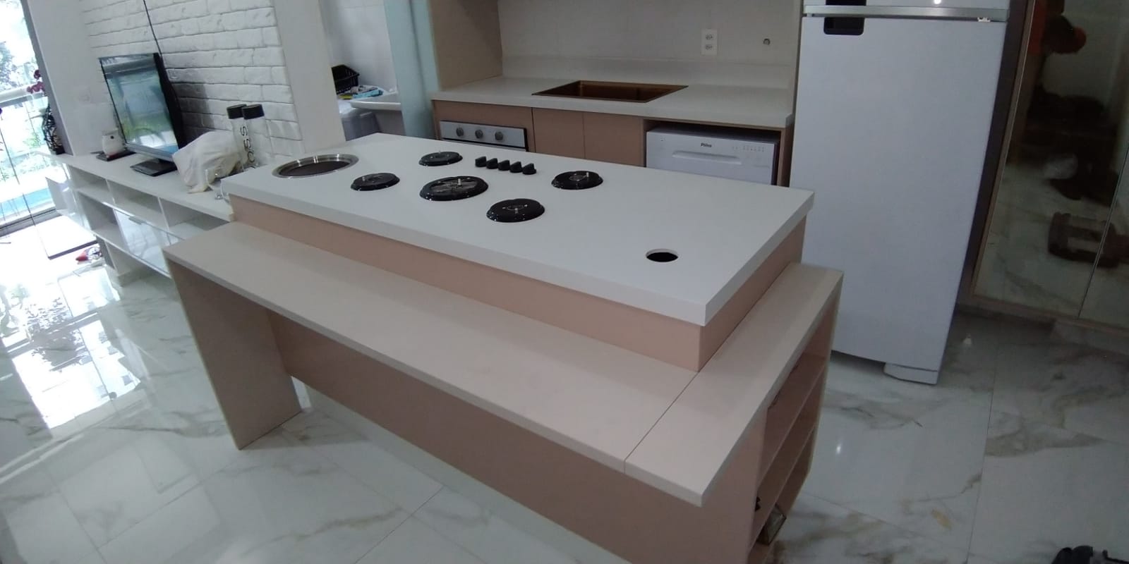 Lâmina Ultracompacta Dekton em SP: Vale a Pena Trocar o Granito?
